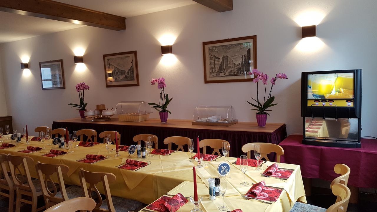 Hotel Weberhof Zittau Bagian luar foto